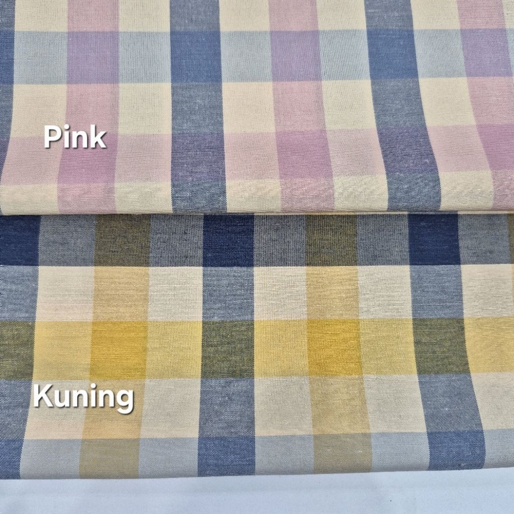 KATUN 2cm x 2cm ผ้าคอตตอนเนื้อละเอียดสี่เหลี่ยม (ราคาต่อ 0.5m)