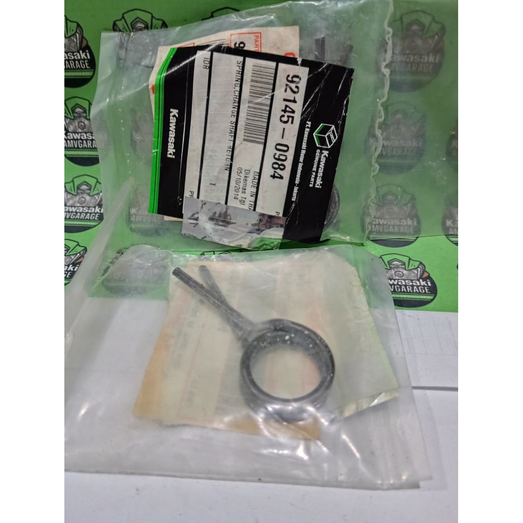 เกียร์สปริงเปลี่ยน Kawasaki Z125 pro เกียร์สปริง Z125 pro Athlete pro 92145-0984