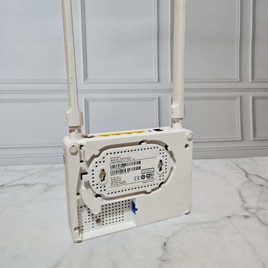F609 V9/ZX-F660V9 XPON ONT XPON ACCESS POINT PLUS ADAPTER