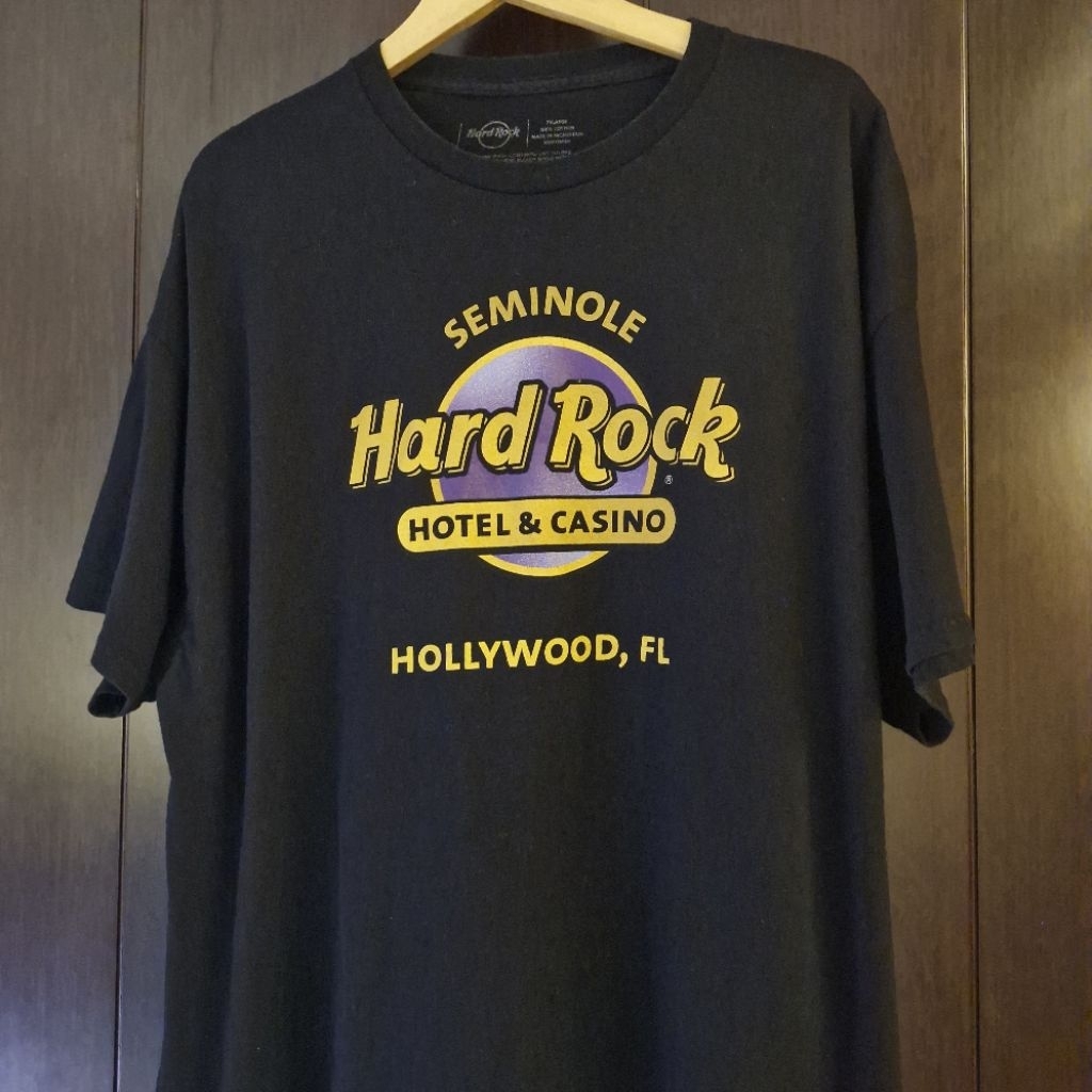 เสื้อยืด Hollywood Hotel Hard Rock