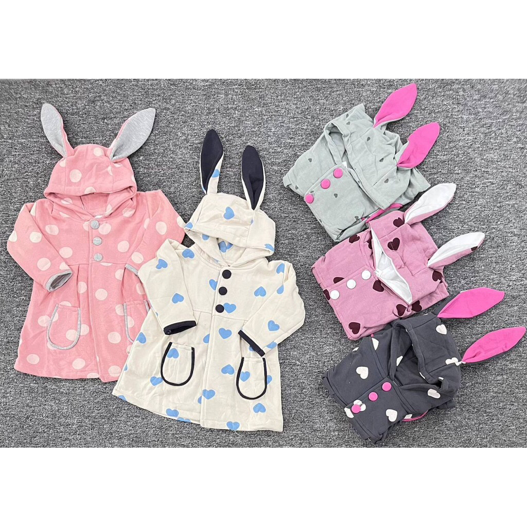 แพ็คเกจ 3 ชิ้น ฟรี TO CHOOSE CUTE BUNNY EAR JACKET MADE OF THICK, SOFT BABYTERRY MATERIAL อายุ 2-6 ป