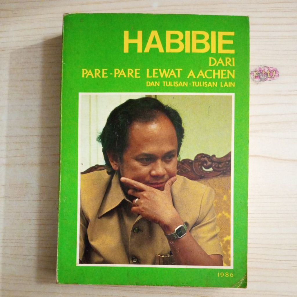 หนังสือ HABIBIE จาก PARE PARE LEWAT AACHEN