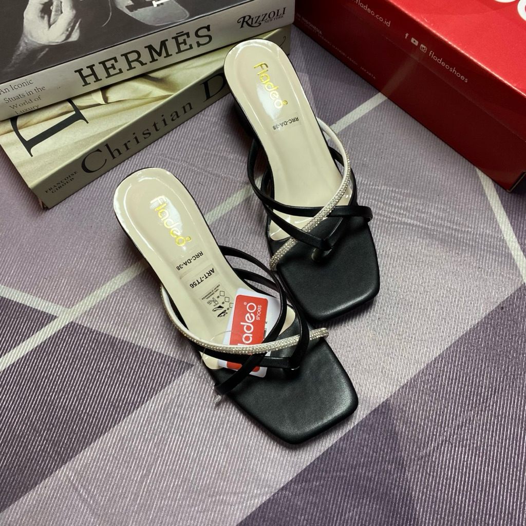 HK Gemstone Heels รองเท้าแตะผู้หญิง - 014