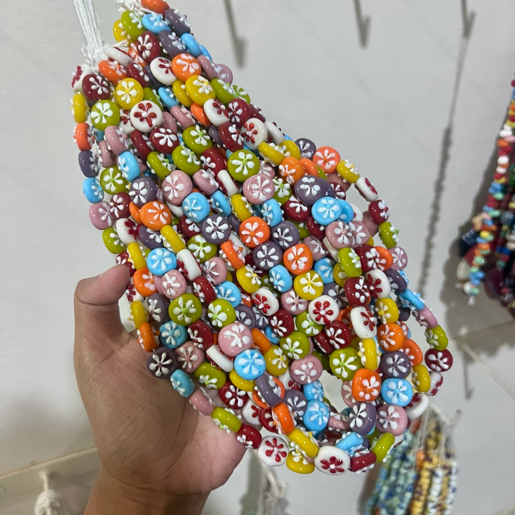 เหรียญเนื้อแมทพาสเทล Daissy