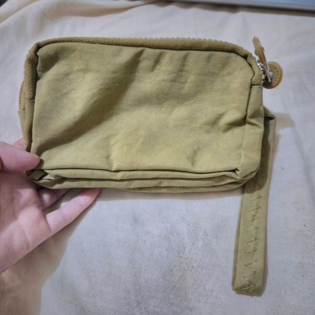 กระเป๋าสตางค์ Kipling 4 กระเป๋า