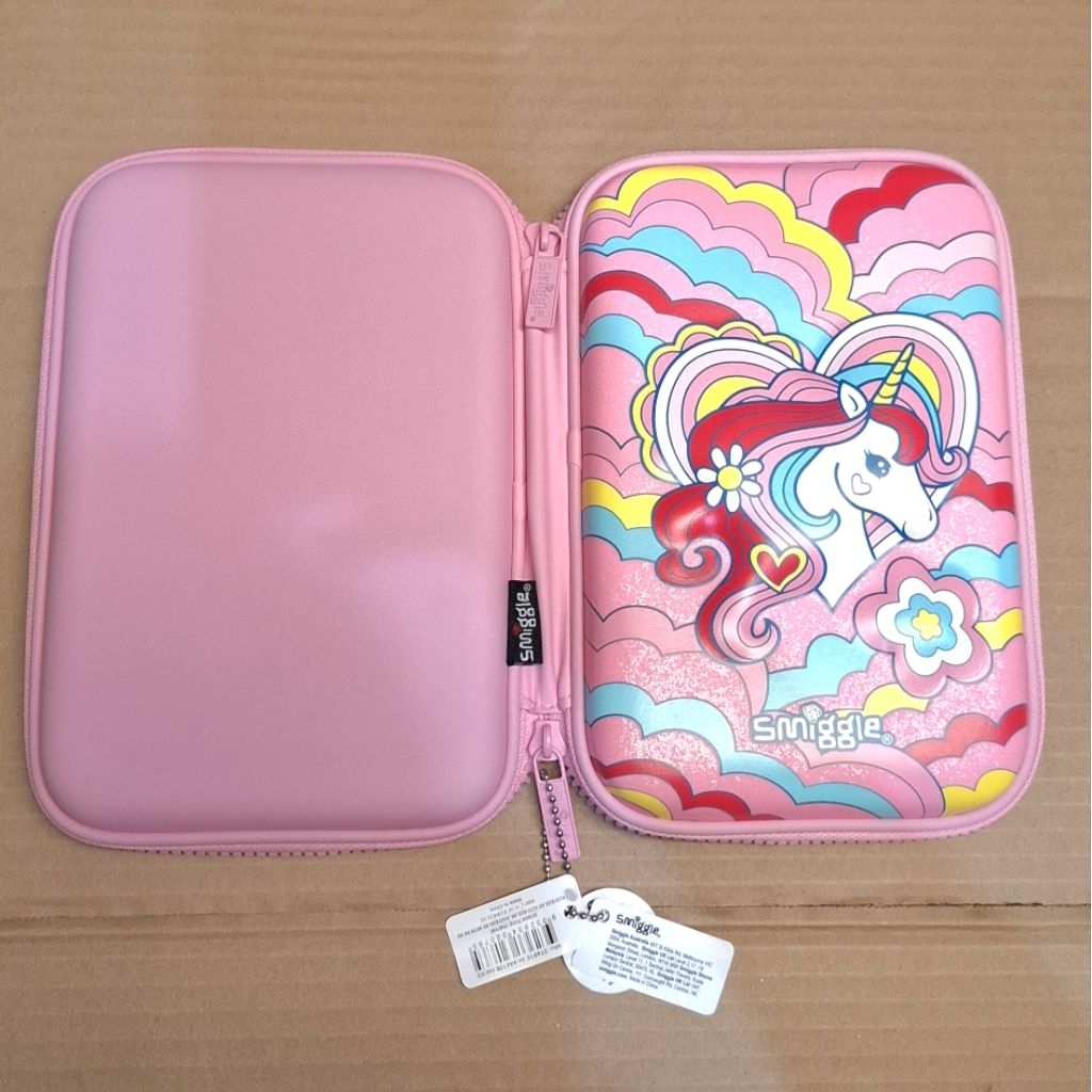 TP66 กล่องดินสอ Uni Rainbow ขนาด 15x21cm ภาพนูน