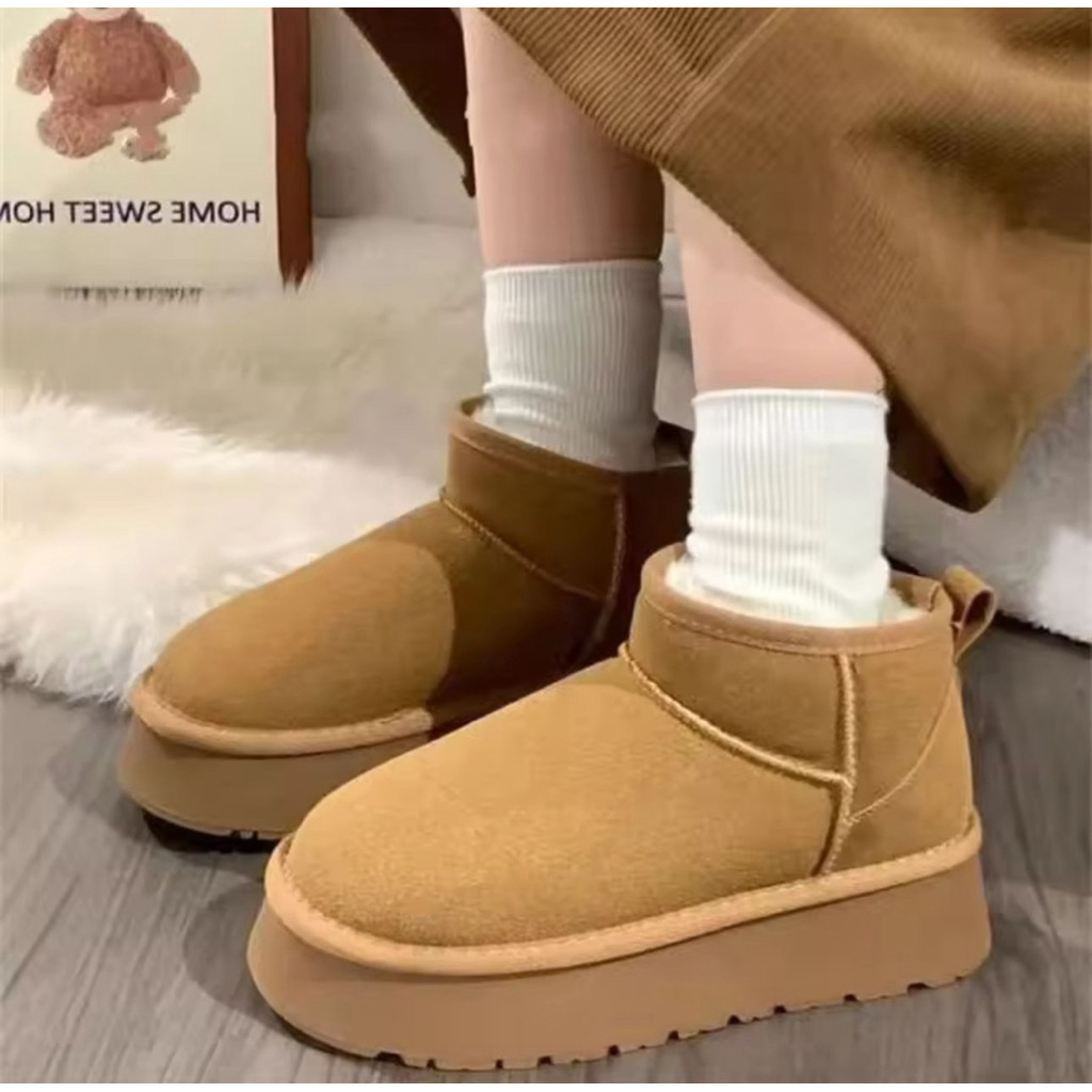 เอ็กซ์คิว8123 รองเท้าบูท UGG นําเข้าฤดูหนาวรองเท้าหนังนิ่มขน