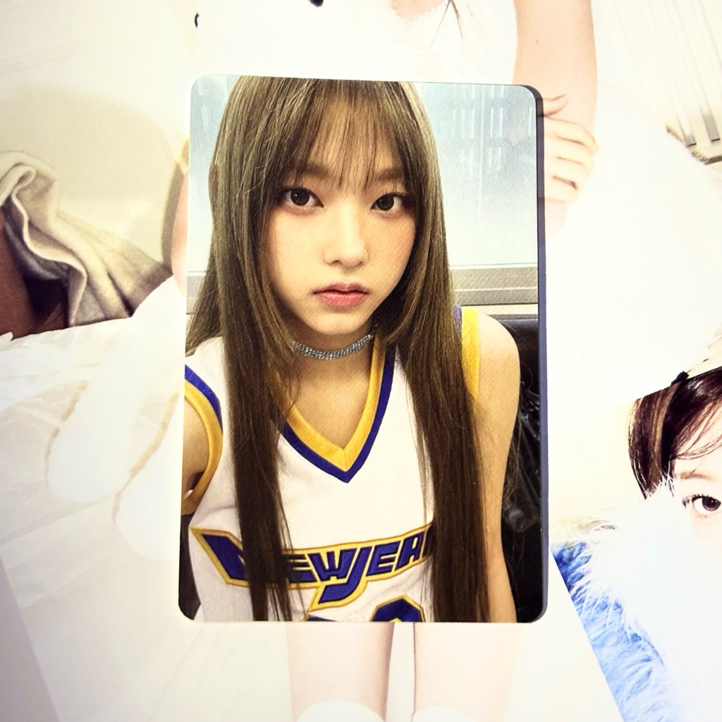 NEWJEANS OFFICIAL เสื้อแข่ง HAERIN PHOTOCARD