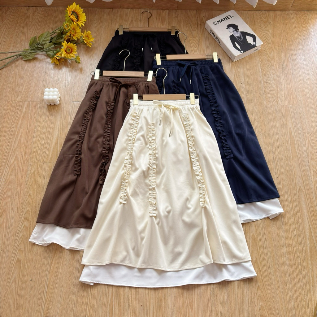 ไดอะมอร์ | กระโปรง QADITA | กระโปรงหนังกลับสําหรับผู้หญิงระดับพรีเมียม | PREMIUM RUFFLE PATTERN SKIR