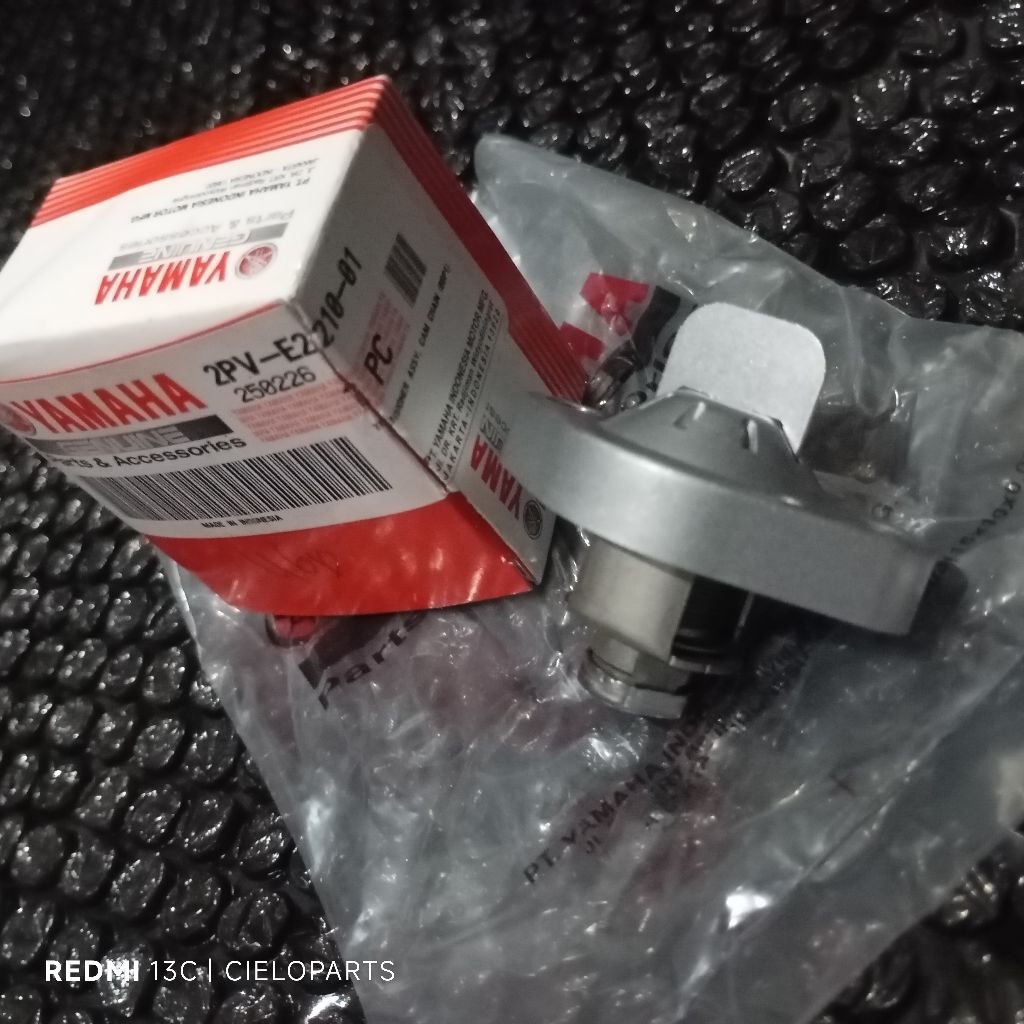 ตัวปรับความตึงอัตโนมัติ KETENG R15 V3 V4 R15M MT15 XSR VIXION R WR 155 100% ต้นฉบับ 2PV-E2210-01
