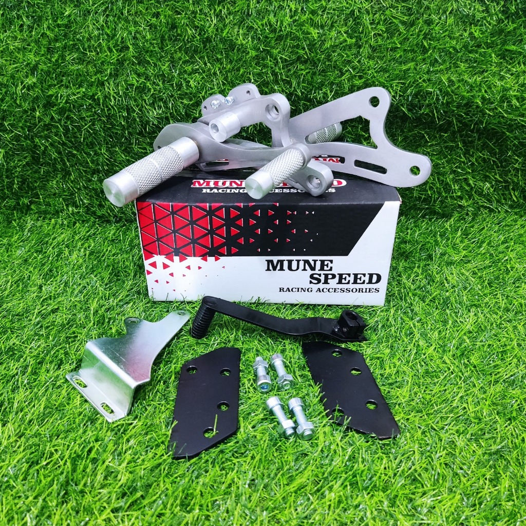 FOOTSTEP YAMAHA R15 V3 VVA FOOTSTEP R15 V3 BRACKET FOOTSTEP R15 V3