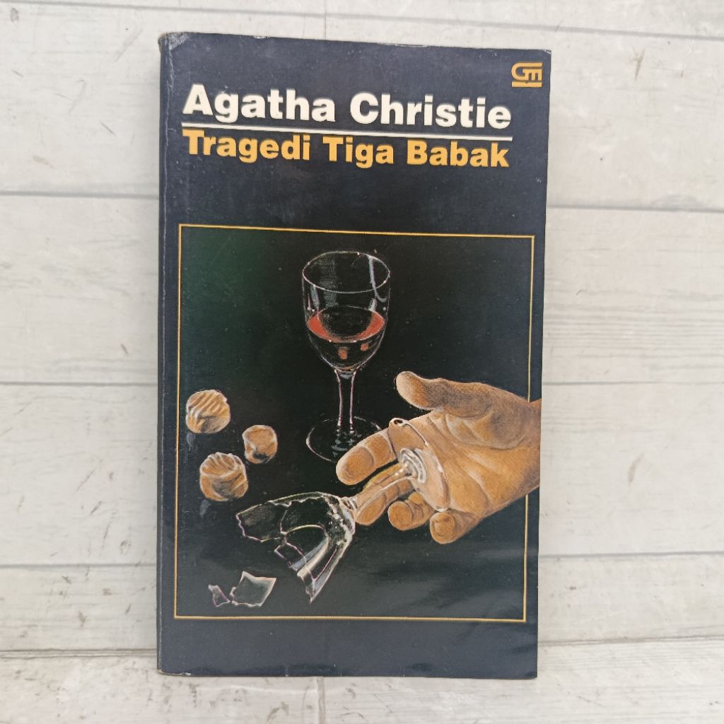 Agatha Christie Tragedi Three Babak Novel