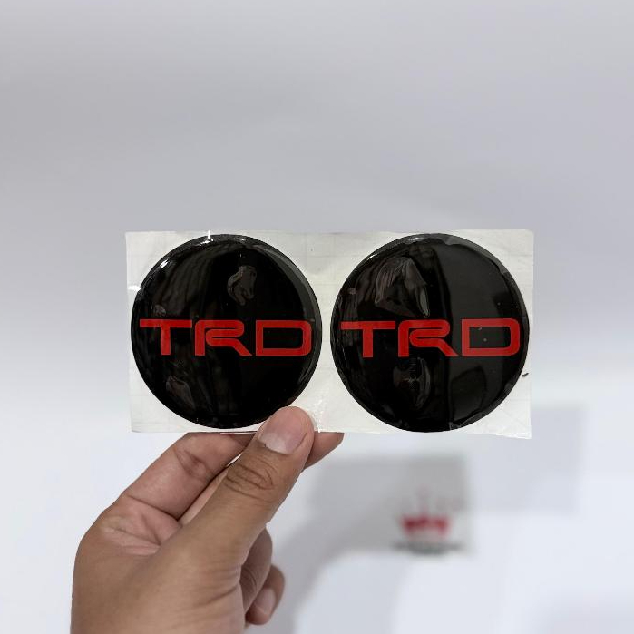 MERAH TRD สีดําสีแดงล้อ Hub Cap สติกเกอร์สัญลักษณ์ / โลโก้ TRD สติกเกอร์นูน Strong Anti-Fade ขอบรถ H
