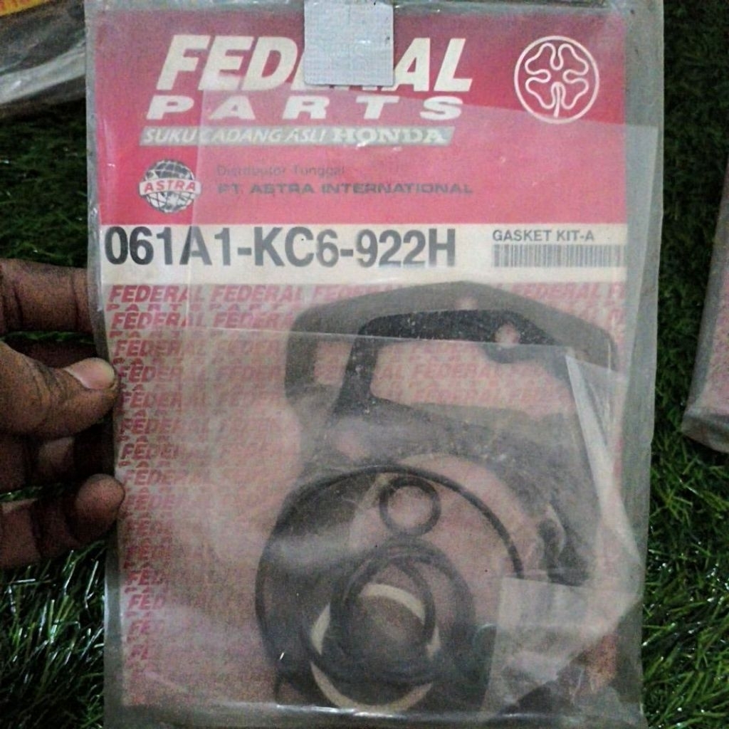 NEW FEDERAL BRAND HONDA GL MAX KC6 TOP SET HEAD GASKET