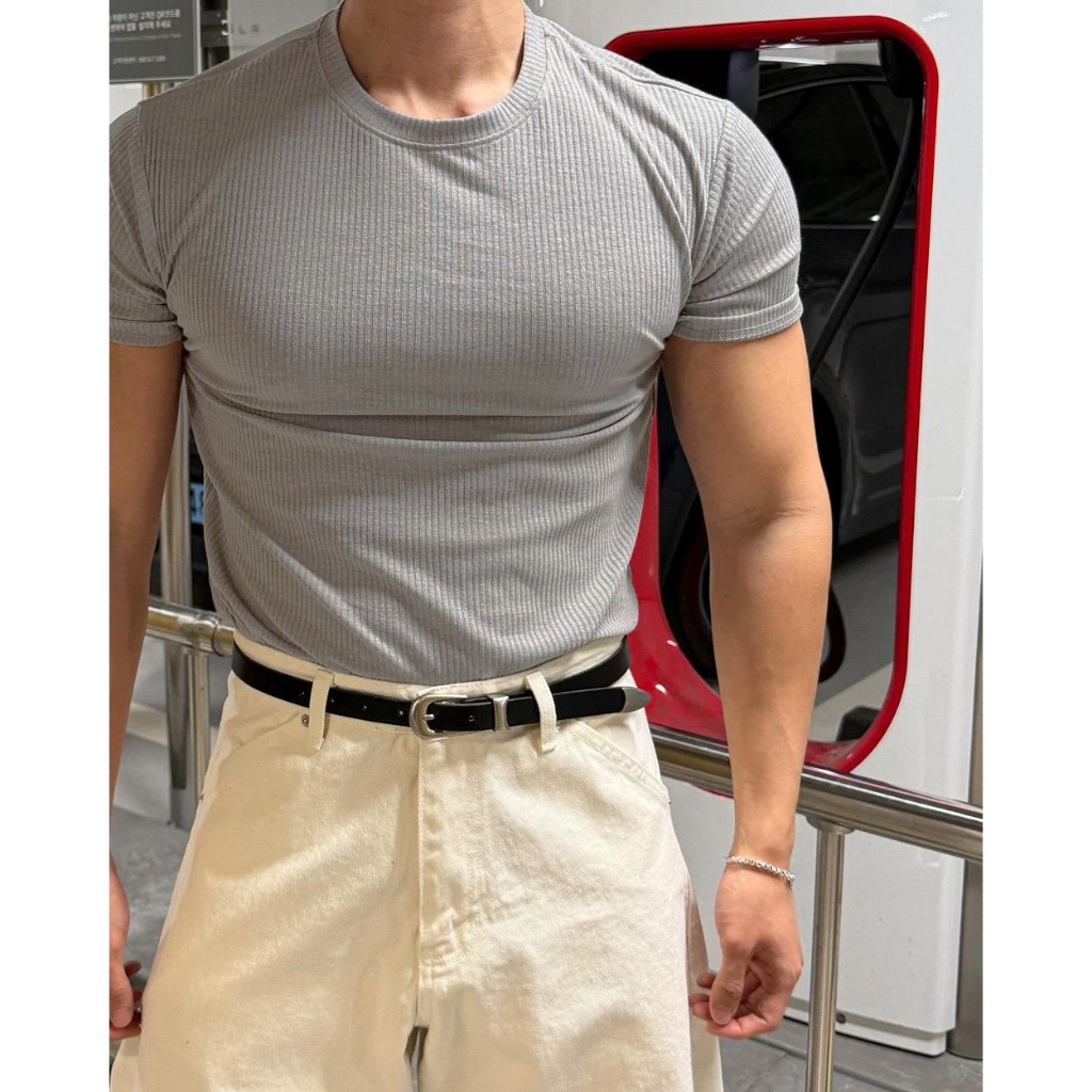 เสื้อชั้นในผู้ชาย BODYFIT ลายทาง ทรงเข้ารูป กระชับ ยืดหยุ่น GYM FITNESS