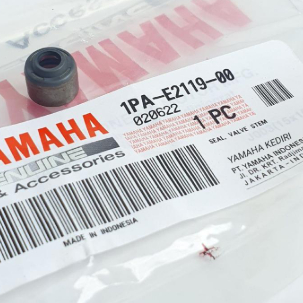 ซีลวาล์ว ก้านวาล์ว Yamaha Vixion ใหม่ Nvl Nva R15 R25 Xabre Mx King (1PA-E2119-00)