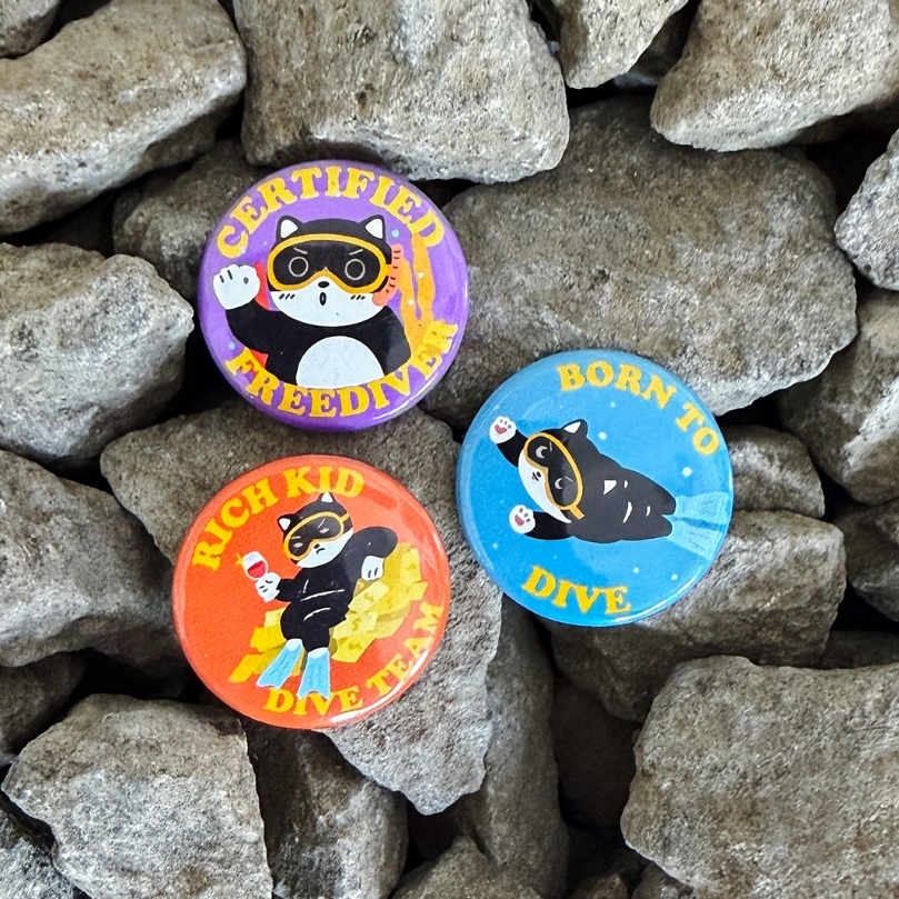 ปุ่ม Club Ketolp x Sad Cat Club Pin