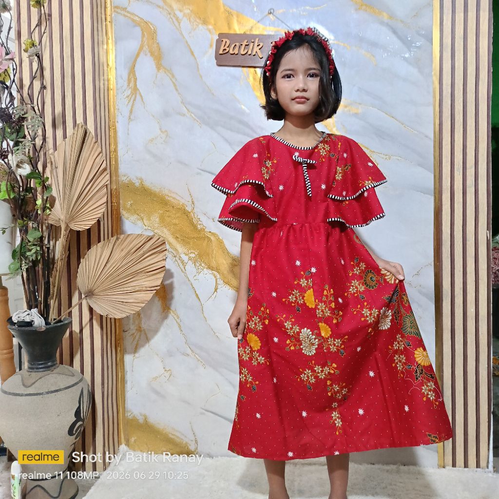 Ombre Sleeve Childrens Party Batik Dress / Christmas Day Dress