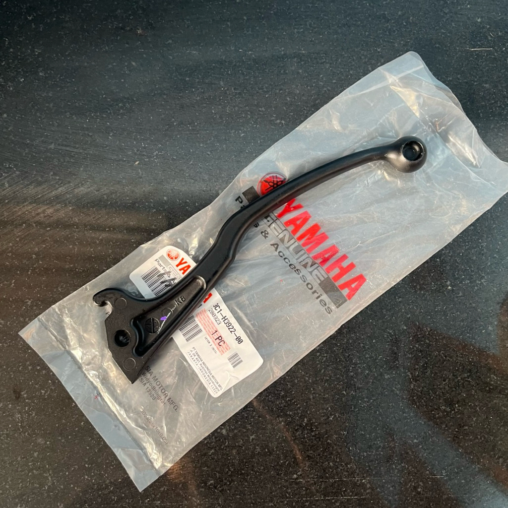 มือเบรกขวา Yamaha Vixion r15 Byson mt15 เดิม 100% 3C1-H3922-00