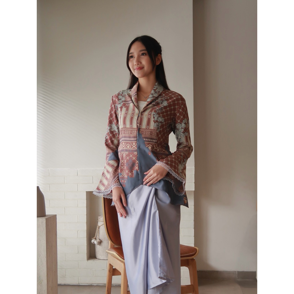 Sandhayu - เสื้อ Sekar Arum