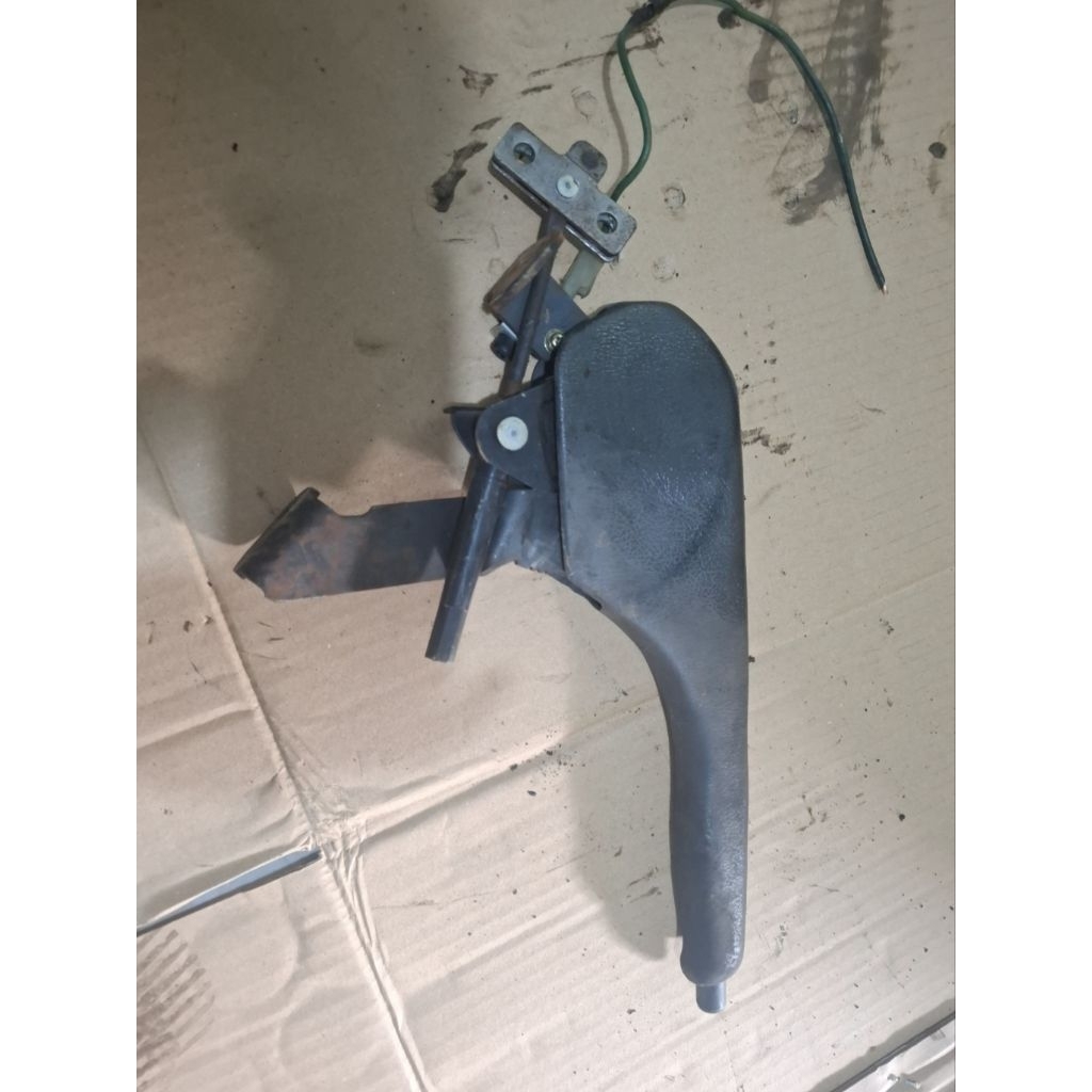 Charade clasy classy winner g102 cx g100 88-96 มือเบรคมือ