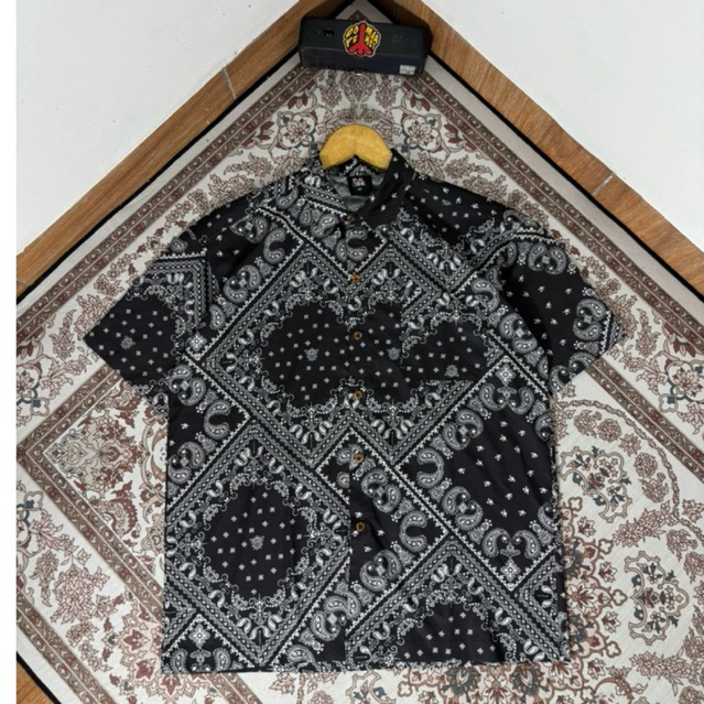 KEMEJA Pk168 Paisley Bandana Shirt