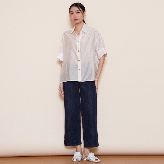 Meiji Beyond Fashion - เสื้อเชิ้ตผู้หญิง MAJEWITHLOVE A1387