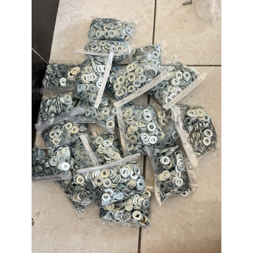 M4 FLAT RING สําหรับ 8 BOLTS (400 ชิ้น)