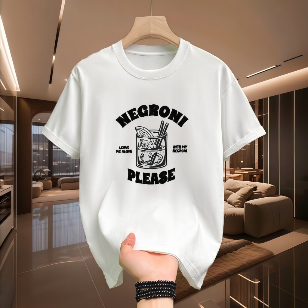 เสื้อยืดใหม่ล่าสุดของ Negroni Cocktail - Must-Have Fashionista เหมาะสําหรับผู้ชายและผู้หญิง