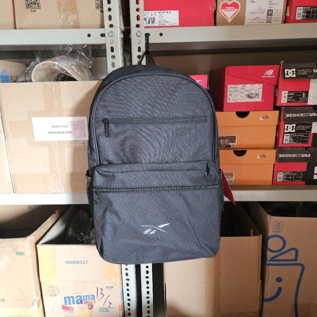 กระเป๋าเป้สะพายหลัง Reebok Balin summit / กระเป๋า Reebok สีดํา / กระเป๋า unisex สําหรับผู้ชายและผู้ห