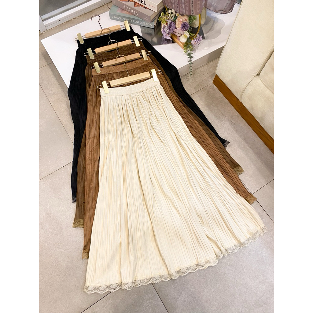 OLIVIA SKIRT********
