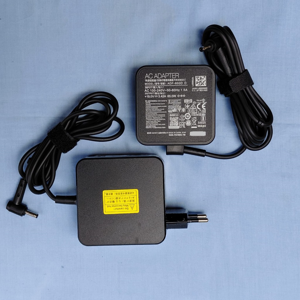 ASUS ADAPTOR 19V 3.42A (4.0*1.35MM) UX21A UX31A UX32A UX32VD UX301 U38N U38DT UX42VS UX50 UX52VS ASU