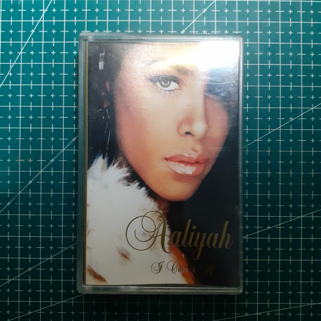 เทปคาสเซ็ท Aaliyah - I Care 4 U