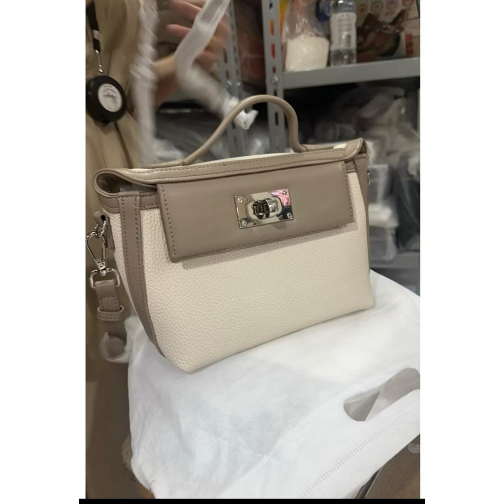 กระเป๋าไม่มีแบรนด์ bw mix taupe