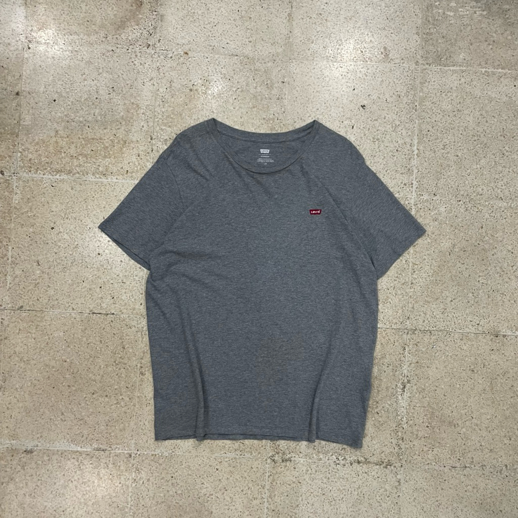 เสื้อยืด LEVIS SMALL LOGO