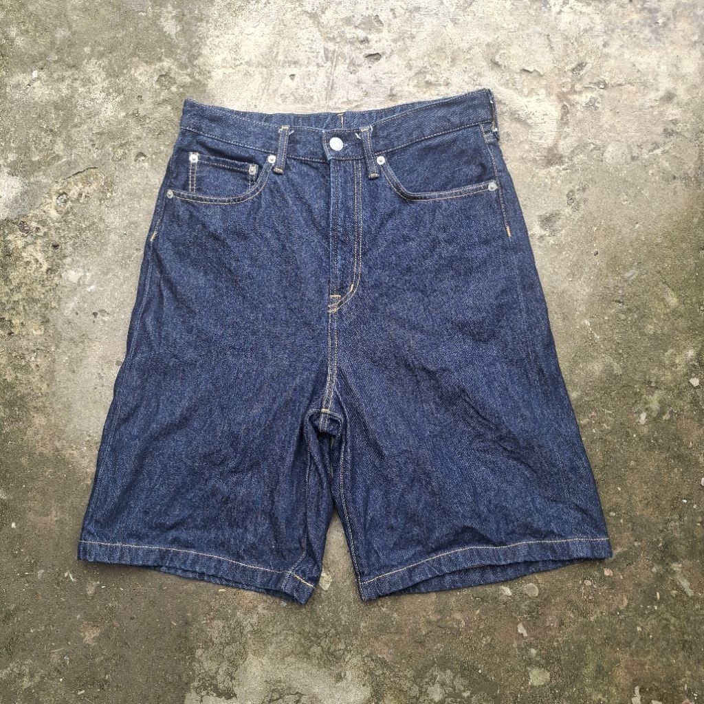 JORTS GU UNIQLO*****