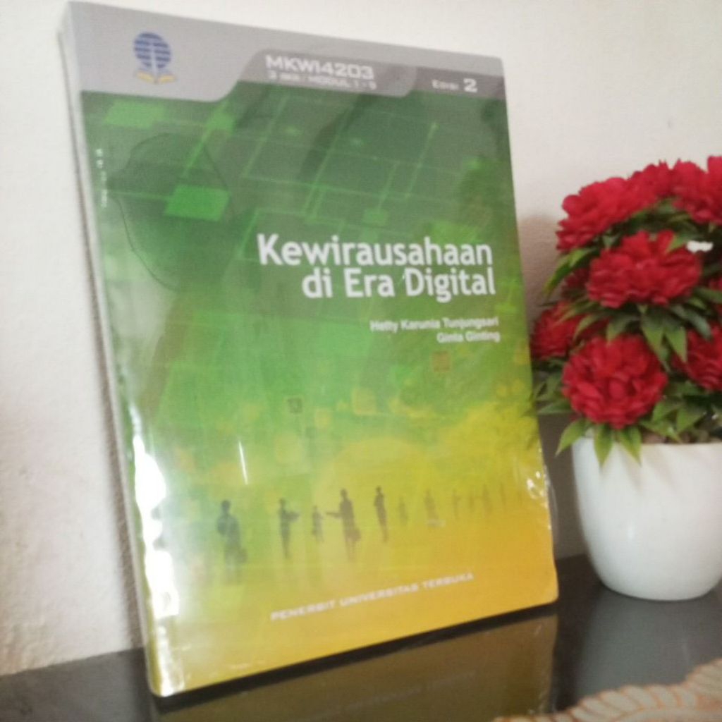 หนังสือต้นฉบับ UT - ENTREPRENEURSHIP IN DIGITAL ERA 2nd edition By Hetty Karunia