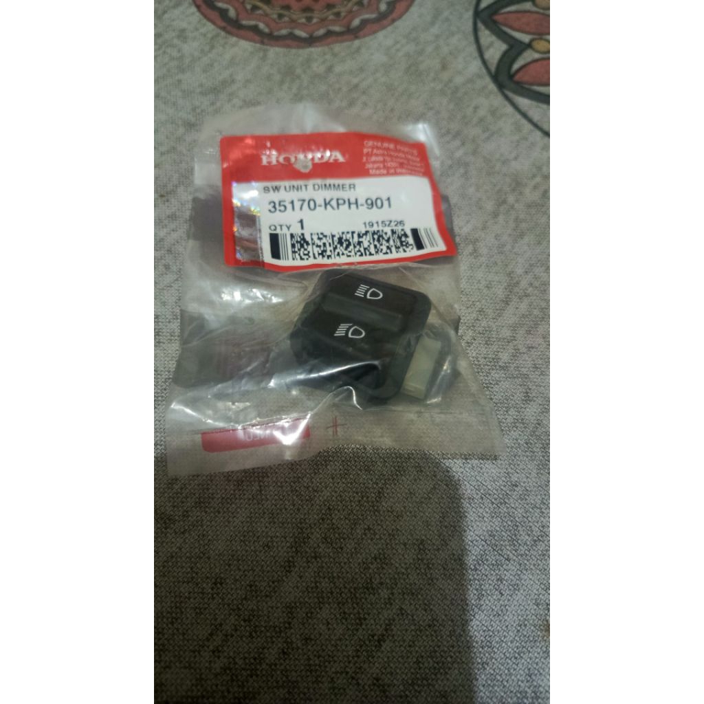 TOMBOL 35170-KPH-901 ปุ่มสวิตช์หรี่ไฟ Honda Karisma 125 High Beam