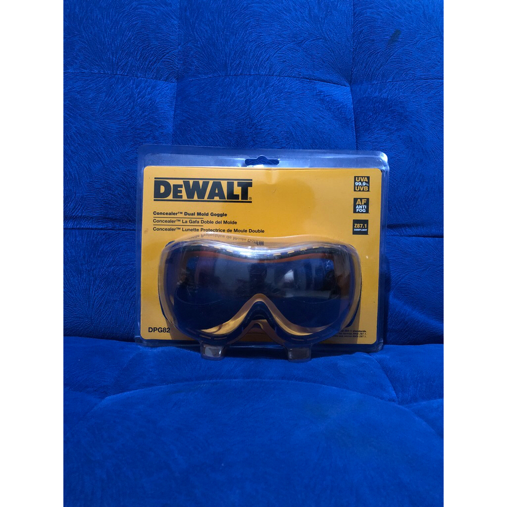DeWalt DPG82 ความปลอดภัยแว่นตาคอนซีลเลอร์ Dual Mold Goggle