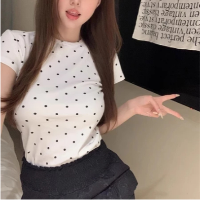 YEJIN Premium Knit Polka Dot เสื้อยืดผู้หญิง