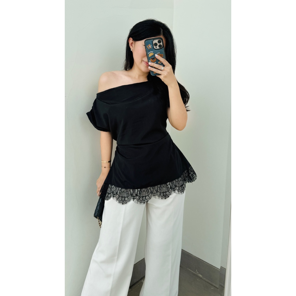 CASSIE LACE TOP / WOMENS TOP / LACE TOP