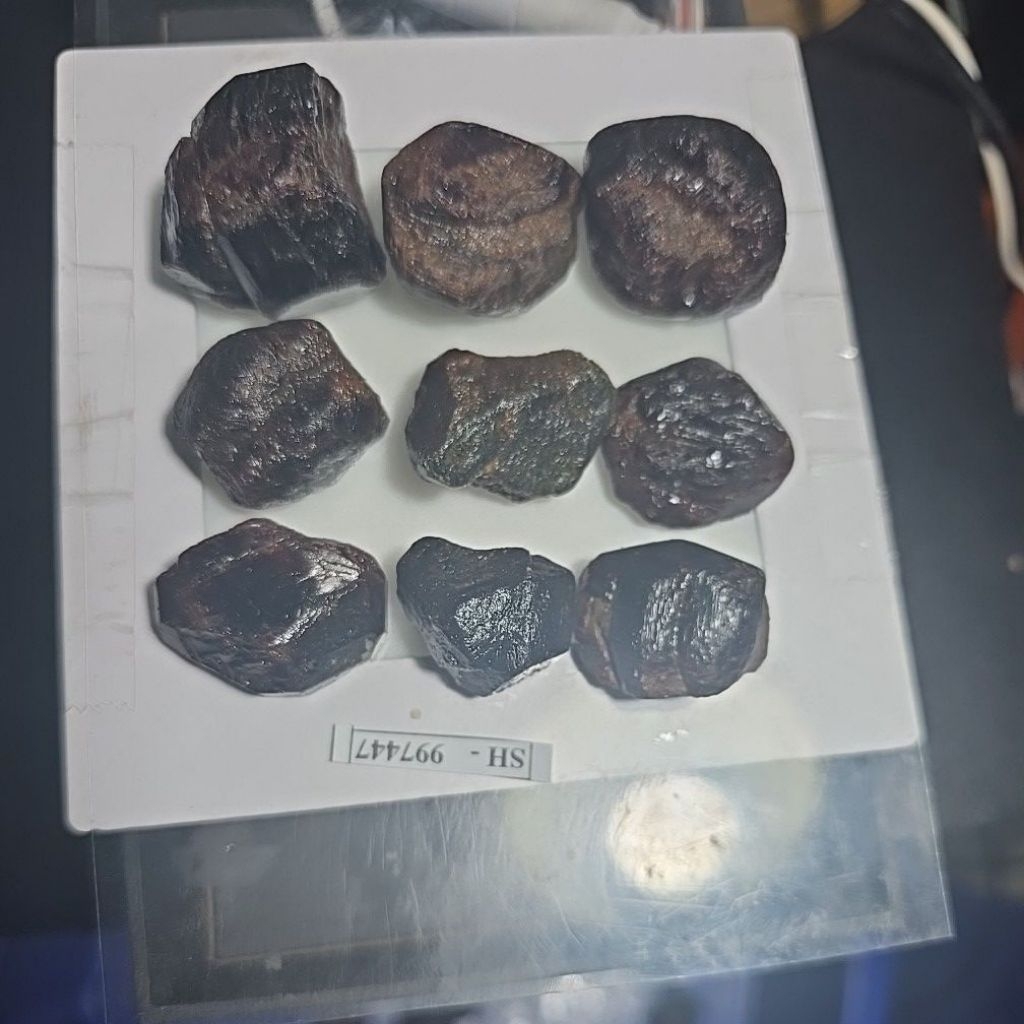 แพ็คเกจ RED GARNET ROUGH ORIGINAL NATURAL STONE