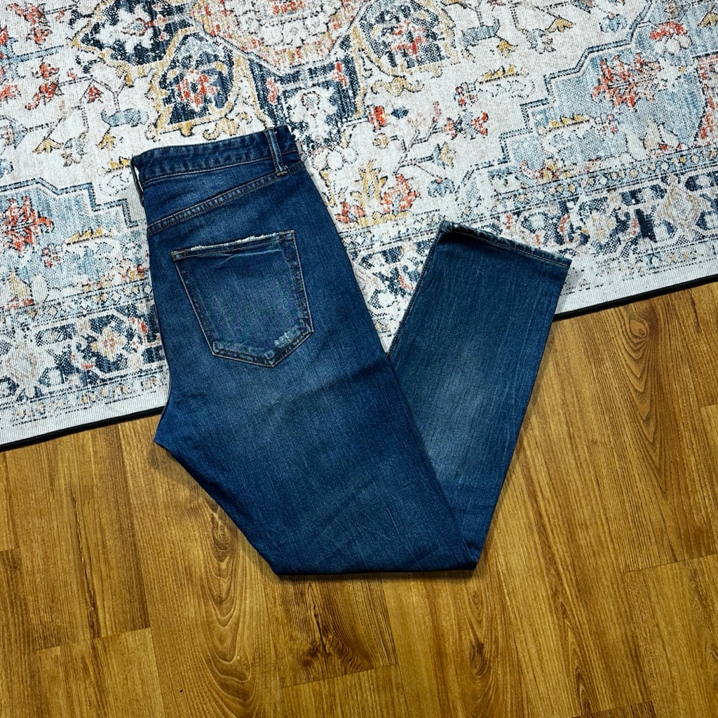 TOPTEN RIPPED JEANS*