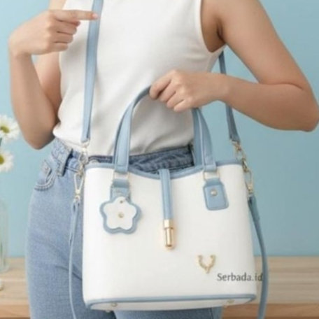 Bella Sling bag & shoulder bag