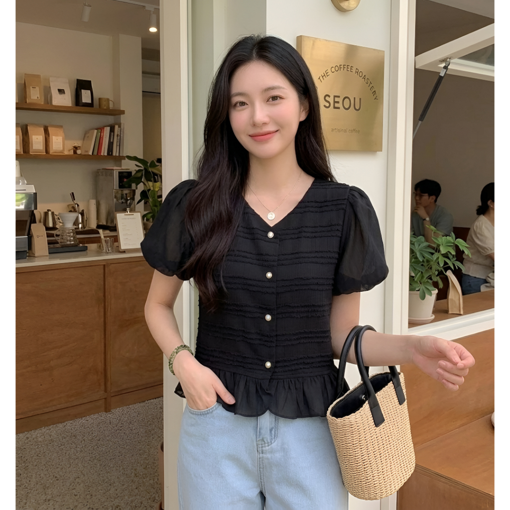 [COTTON BELLS] SOOHYE TOP | งานลําลองเกาหลีพรีเมี่ยม TOP | FASHION WOMENS SHORT-SLEEVED CROP SHIRT /