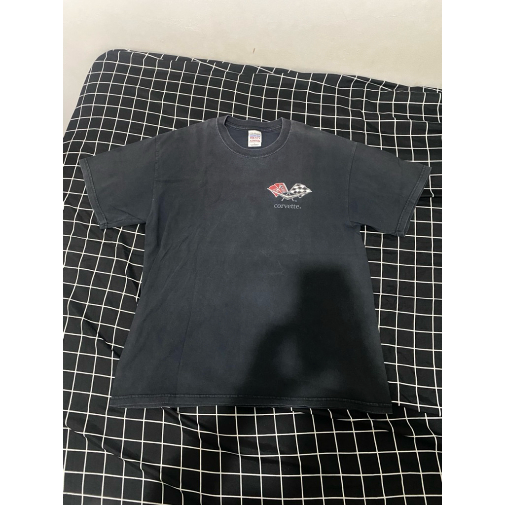 เสื้อยืดวินเทจ Corvette – Little Red Corvette