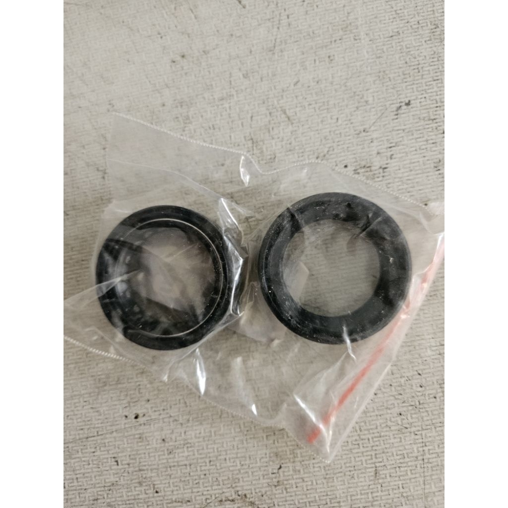 GRAND SUPRA ซีลน้ํามันรถจักรยานยนต์ PAIR AICHI SEAL