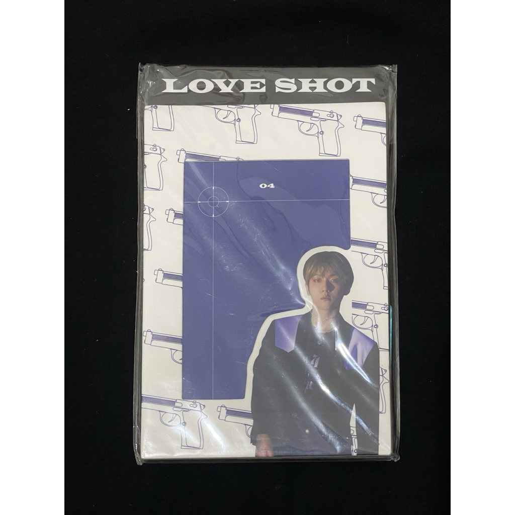 EXO - Love Shot Official MD Paper Photo Frame Baekhyun Ver. SMTOWN&STORE ปิดผนึก