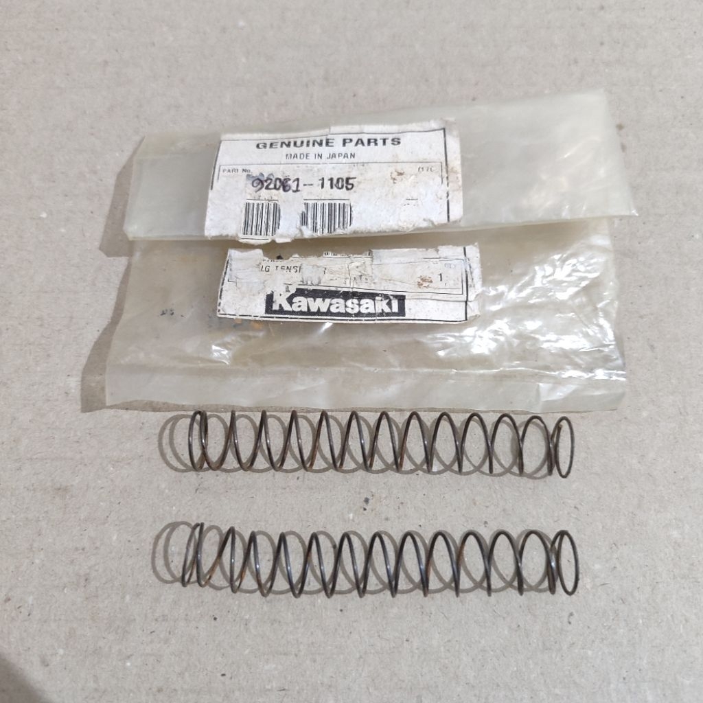 สปริง ตัวปรับความตึงโซ่ไทม์มิ่งสําหรับ kawasaki binter merzy mercy KZ200 KZ 200 KZ-200 ของแท้จากญี่ป