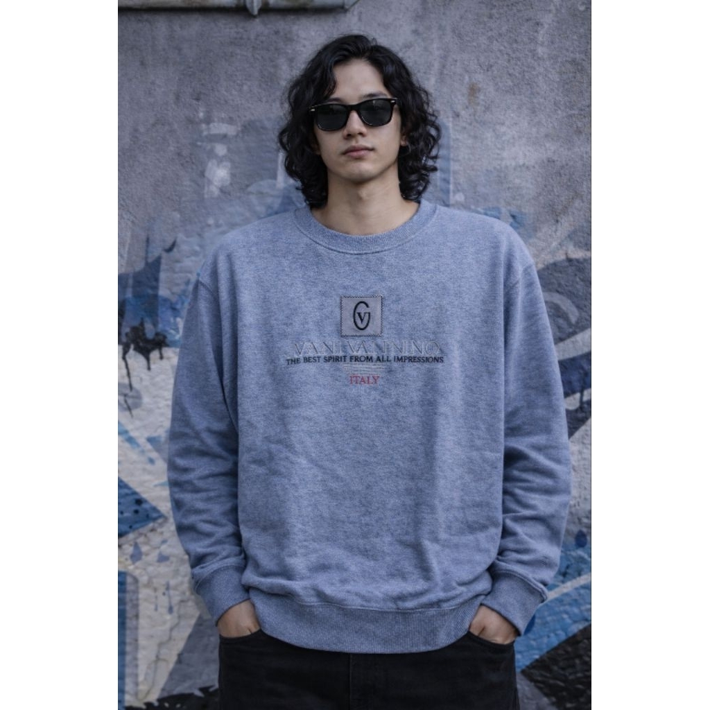 (Y2K) Crewneck / Sweatshirt / เสื้อไหมพรม GIAN1 VALENT1NO 0R1 Size L fit XL (P69 L59)